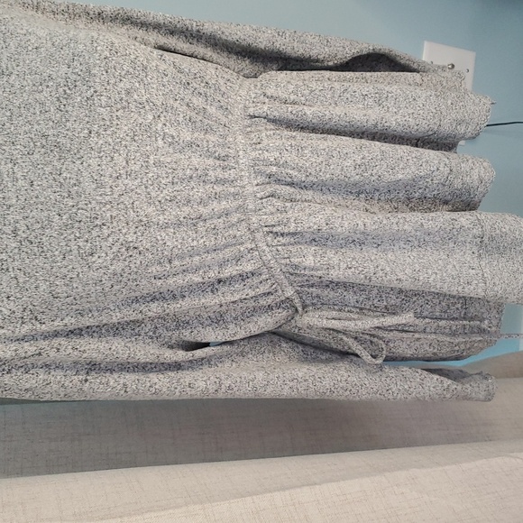 Caslon Top Rayon Cinched Waist S - Picture 2 of 8